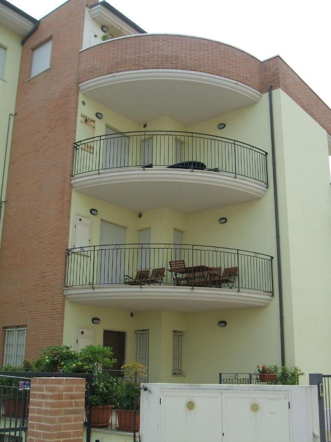 Апартаменты Marconi House Альба-Адриатика Экстерьер фото